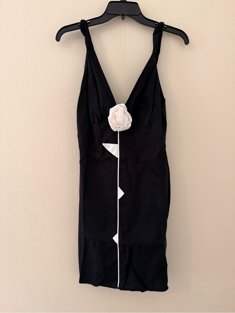 FARM Rio Rose Pipe Detail Sleeveless Linen Blend Sheath Minidress
